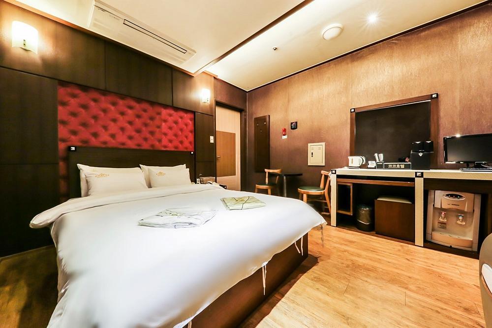 Coco Hotel Чхонджу Экстерьер фото